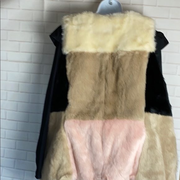 LANE BRYANT FAUX FUR VEST SZ 18/20 - Picture 2 of 9